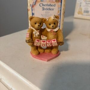 Cherished Teddies "Love" 203076 Mini Double Figurine – Bears with Love Letters